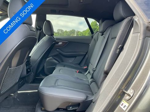 Used 2019 Audi Q8 Premium Plus AWD/4WD image 5