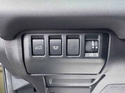 Used 2025 Subaru Ascent Touring AWD/4WD image 14