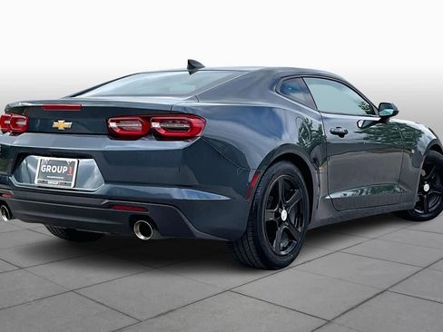 Used 2021 Chevrolet Camaro LT RWD image 13