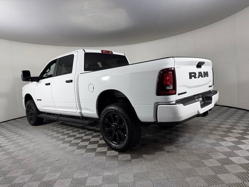 Used 2025 RAM 2500 Big Horn AWD/4WD image 10