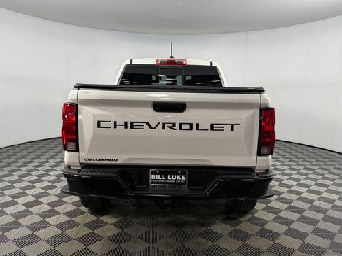 Used 2024 Chevrolet Colorado Trail Boss w/ Advanced Trailering Package AWD/4WD image 8