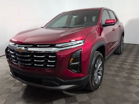 New 2026 Chevrolet Equinox LT w/ Convenience Package II image 1