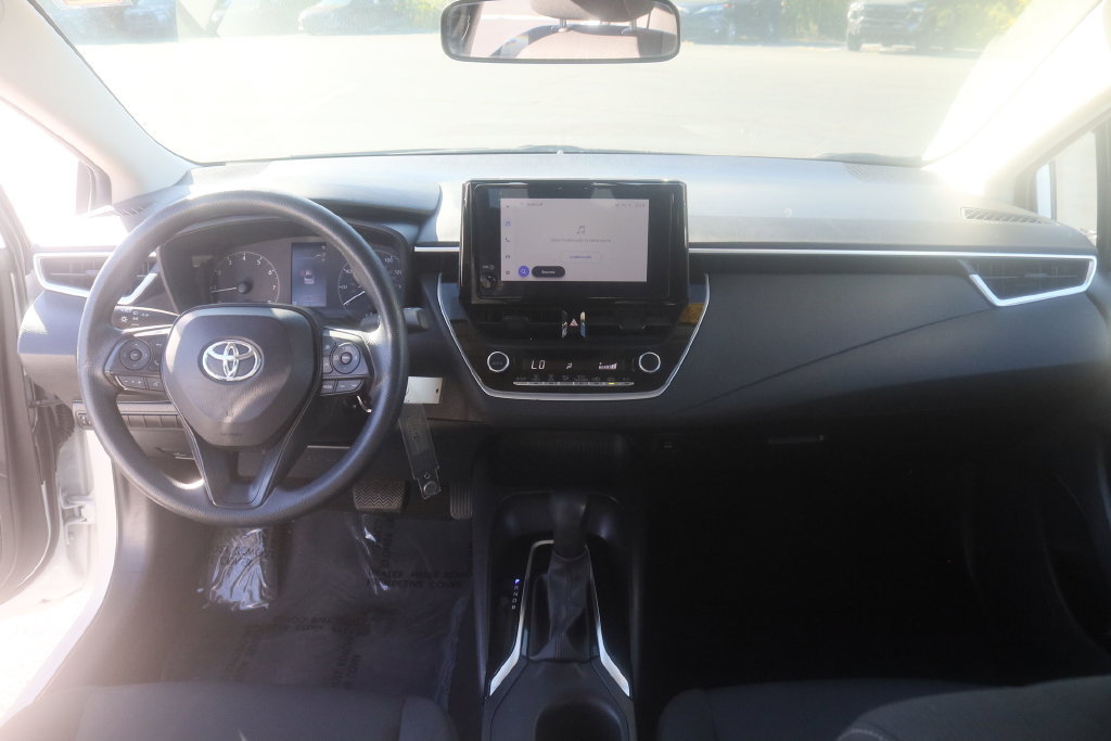Used 2024 Toyota Corolla LE FWD image 10