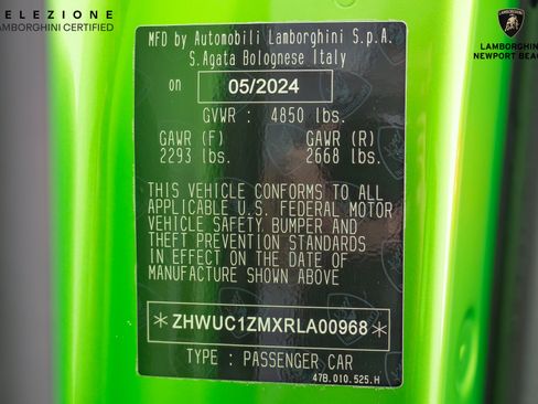 Used 2024 Lamborghini Revuelto AWD/4WD image 64
