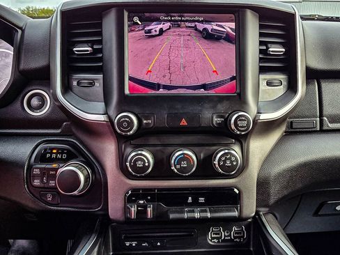 Used 2019 RAM 1500 Big Horn image 17