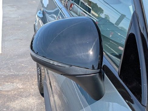 Used 2026 Mercedes-Benz GLC 300 image 12