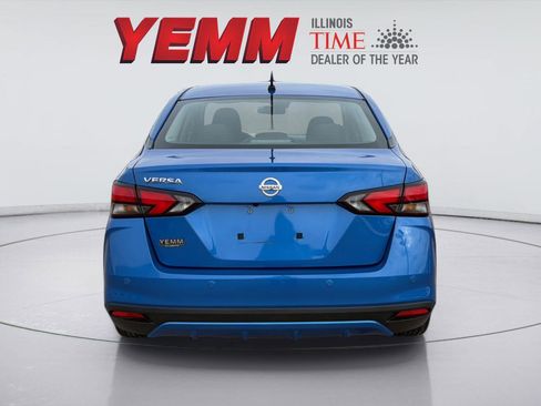Used 2022 Nissan Versa S image 7
