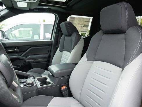 New 2026 Toyota Tacoma TRD Off-Road AWD/4WD image 8