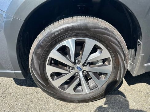 Certified 2025 Subaru Outback Premium AWD/4WD image 31