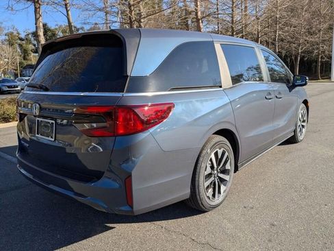New 2026 Honda Odyssey EX-L image 7