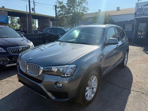 Used 2017 BMW X3 xDrive28i image 2