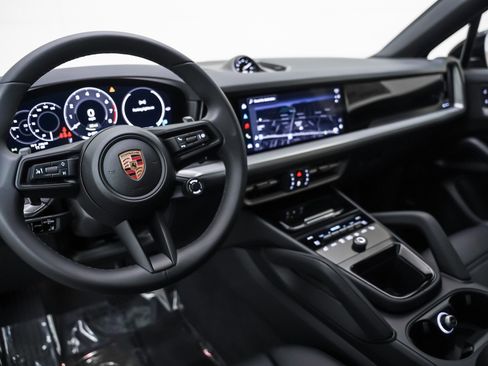 New 2026 Porsche Cayenne E-Hybrid Coupe image 4