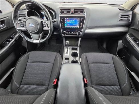 Used 2019 Subaru Outback 2.5i Premium w/ Popular Package #2 AWD/4WD image 13
