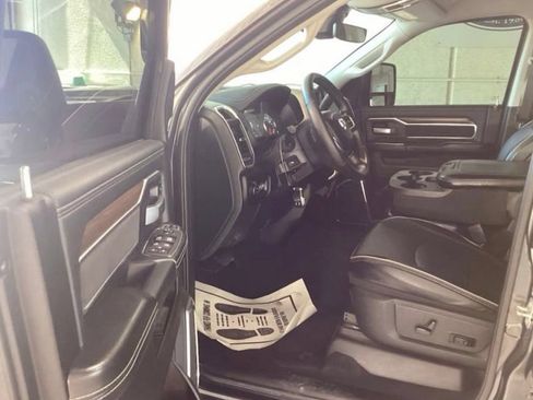Used 2024 RAM 2500 Laramie w/ Safety Group AWD/4WD image 5