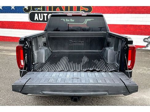 Used 2025 GMC Sierra 1500 SLT image 31