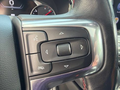 Certified 2019 Chevrolet Blazer RS w/ Sun and Wheels Package AWD/4WD image 16