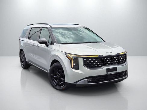 New 2026 Kia Carnival SX FWD image 1