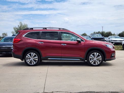 Used 2019 Subaru Ascent Touring AWD/4WD image 3