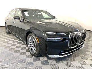 Used 2024 BMW i7 xDrive60 RWD video 3