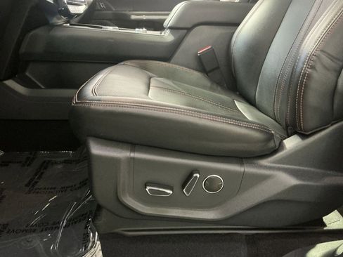 Used 2023 Ford Expedition Timberline image 15