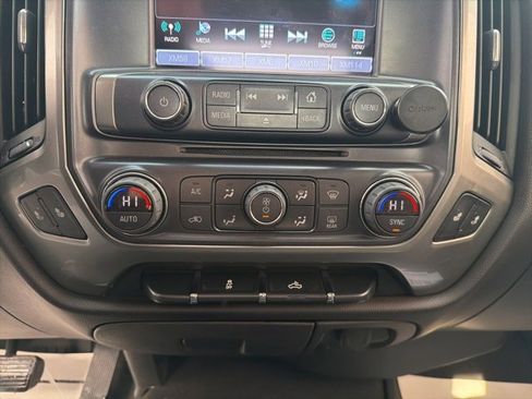 Used 2018 Chevrolet Silverado 1500 LT w/ All Star Edition image 26