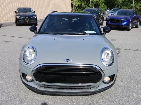 Used 2017 MINI Cooper Clubman FWD image 10