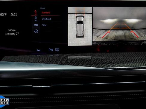 Used 2025 Cadillac Escalade V w/ LPO, ONYX Package image 31