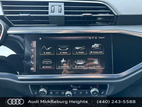 Used 2023 Audi Q3 2.0T Premium Plus w/ Premium Plus Package AWD/4WD image 26