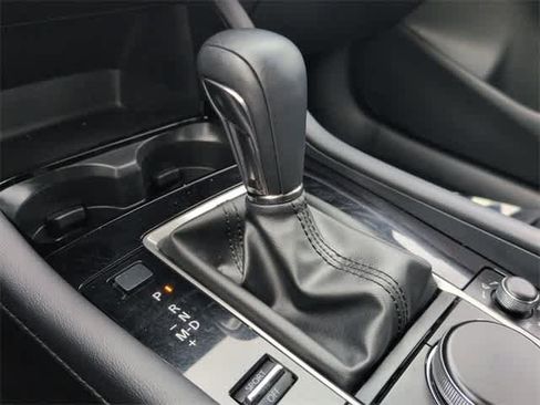 Used 2024 MAZDA MAZDA3 s image 33