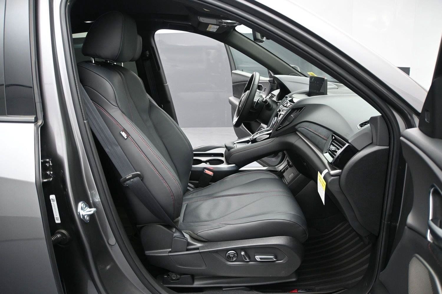 Used 2026 Acura RDX w/ Advance Package AWD/4WD image 16