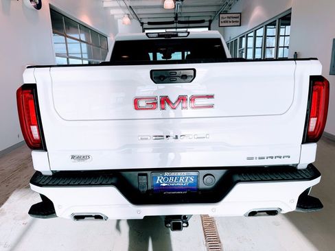 Used 2024 GMC Sierra 1500 Denali image 4