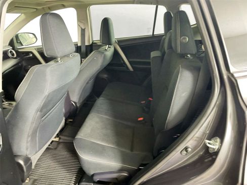 Used 2017 Toyota RAV4 XLE image 20