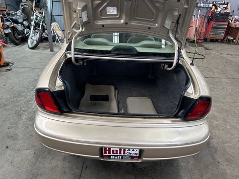 Used 1999 Chevrolet Lumina LS w/ Preferred Equipment Group 1 image 8