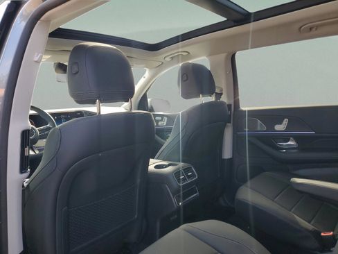 Certified 2026 Mercedes-Benz GLS 450 4MATIC image 14