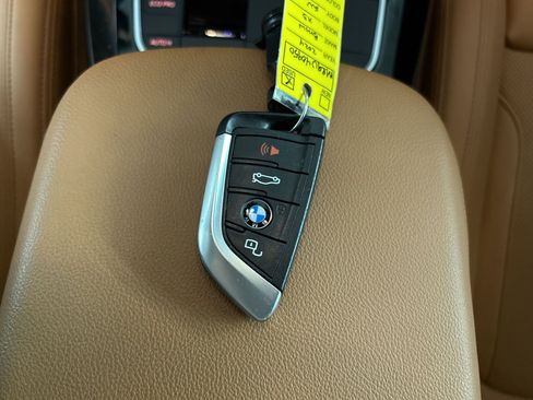 Used 2024 BMW X3 sDrive30i w/ Convenience Package RWD image 33