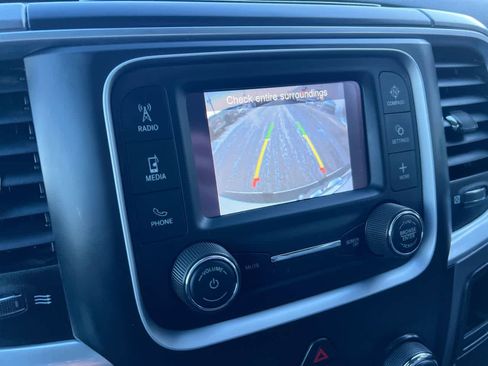 Used 2024 RAM 1500 Classic SLT image 17