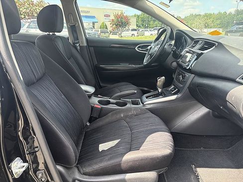 Used 2018 Nissan Sentra SV FWD image 19