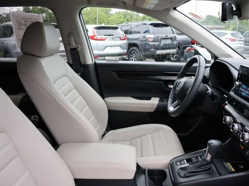Certified 2024 Honda CR-V EX-L image 8