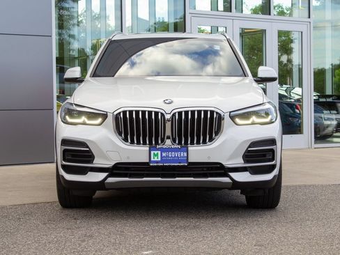 Used 2023 BMW X5 xDrive40i w/ Premium Package AWD/4WD image 2