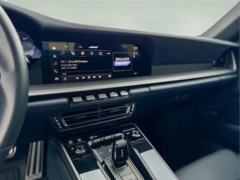 Used 2024 Porsche 911 Targa 4 w/ Premium Package image 26