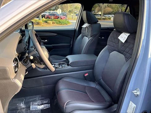 New 2026 Honda Pilot Black Edition image 15