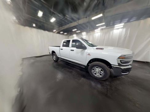 New 2026 RAM 2500 Tradesman image 15