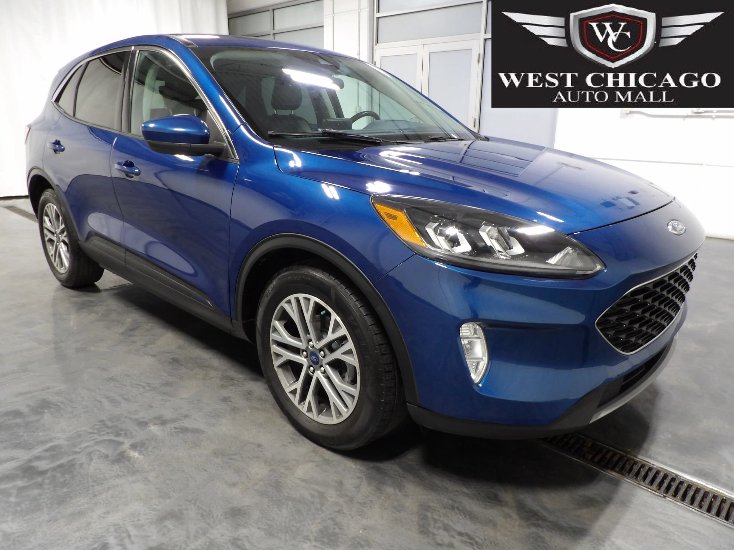 Used 2022 Ford Escape SEL FWD image 1