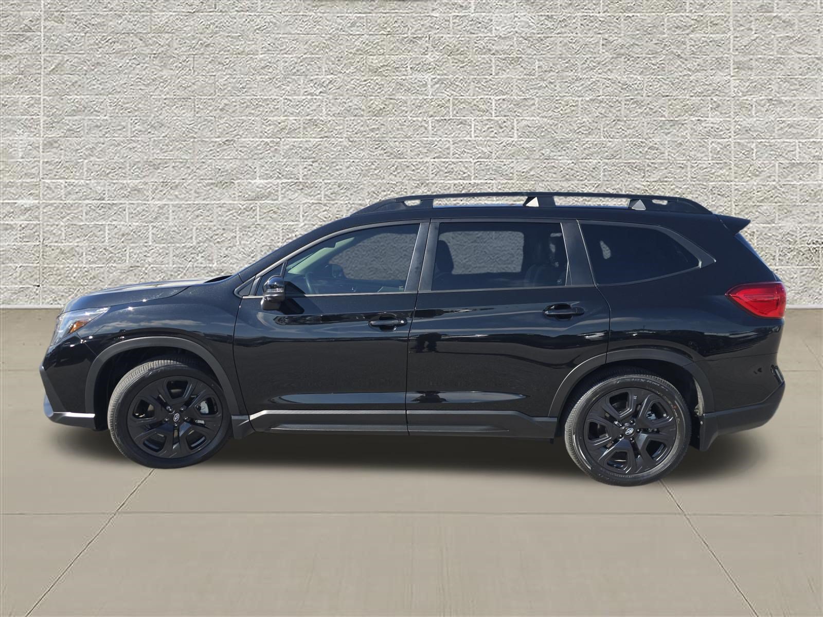 Used 2023 Subaru Ascent Onyx Edition Limited AWD/4WD image 4