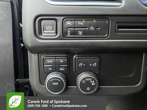 Used 2023 Chevrolet Tahoe RST image 32