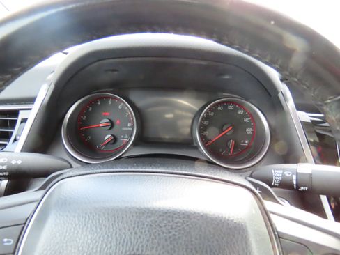 Used 2024 Toyota Camry XSE image 29