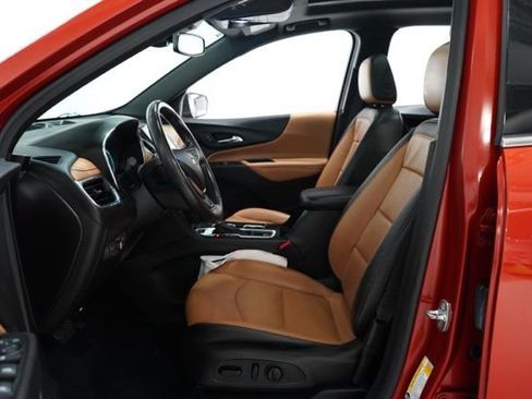 Used 2020 Chevrolet Equinox Premier image 16