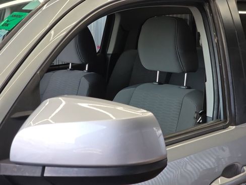 Used 2019 Toyota Tacoma SR w/ SR Convenience Package RWD image 28