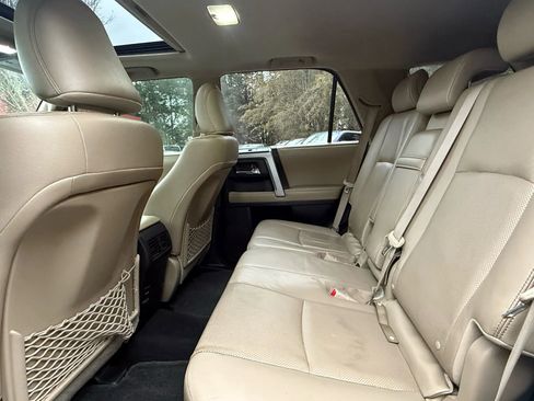 Used 2014 Toyota 4Runner Limited image 21