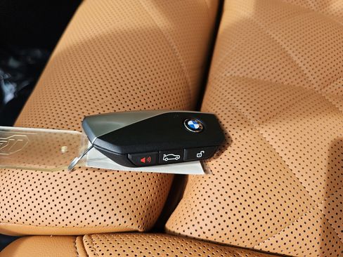 New 2026 BMW X5 xDrive40i AWD/4WD image 38